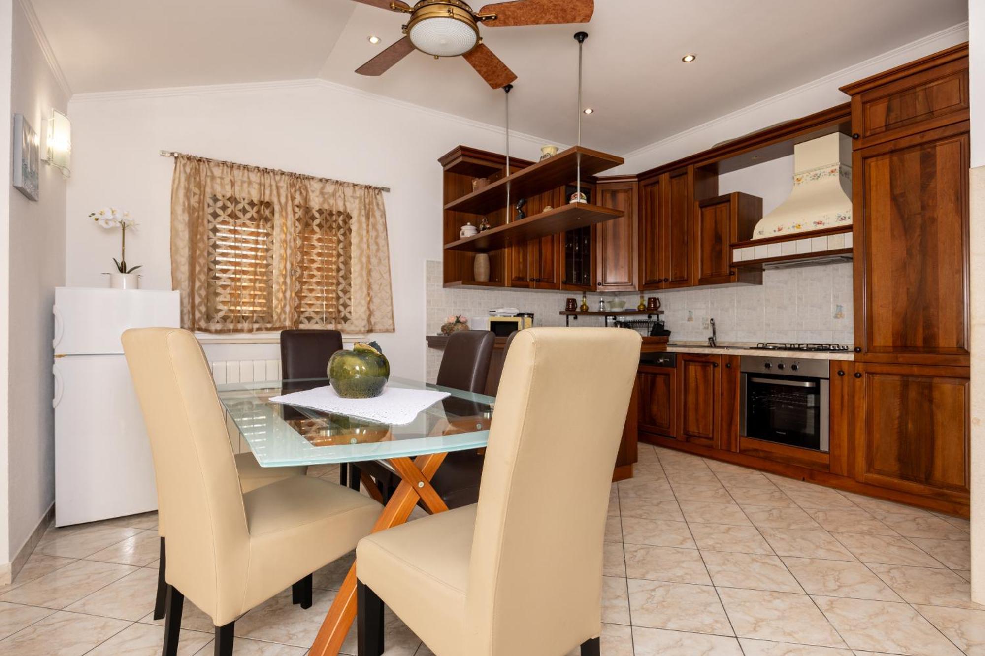 Apartments Kapetan Jure 布雷拉 外观 照片