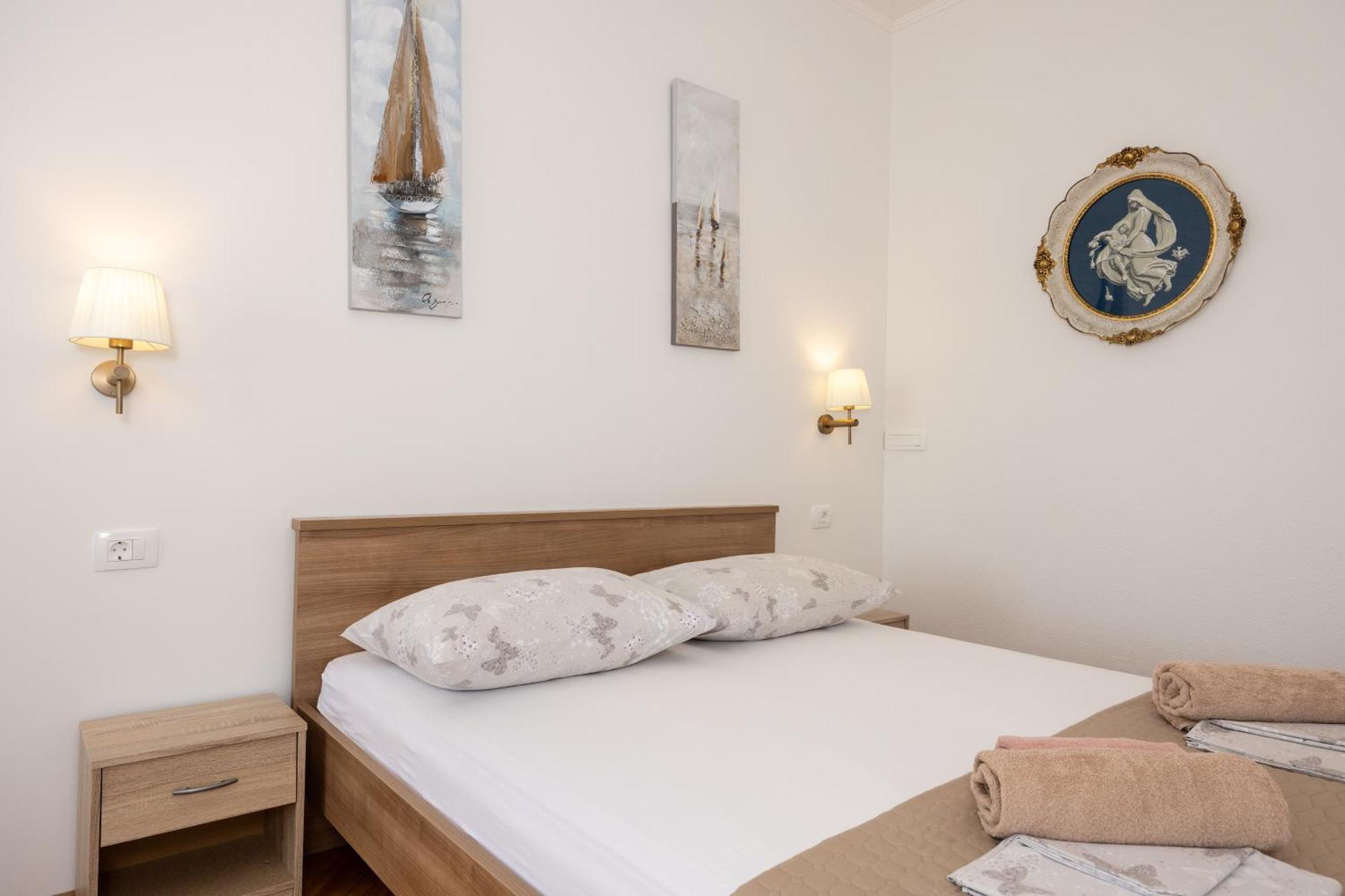 Apartments Kapetan Jure 布雷拉 外观 照片